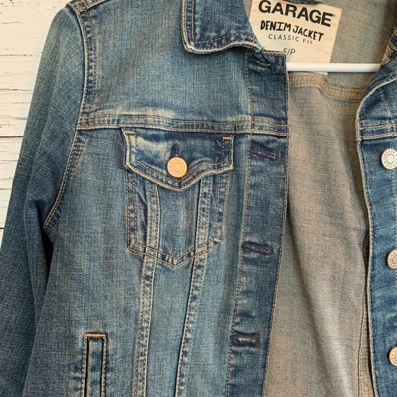 jeans vest! - Picture 2 of 4